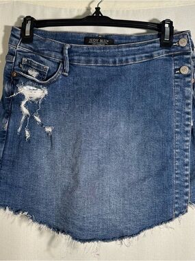 Judy Blue Washed Blue Distressed Denim Mini Skort